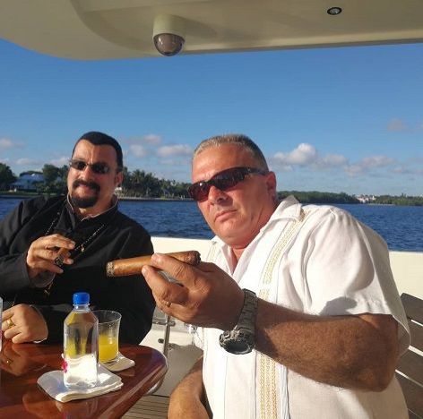 Experiencia única con Héctor Luis, el señor habano.